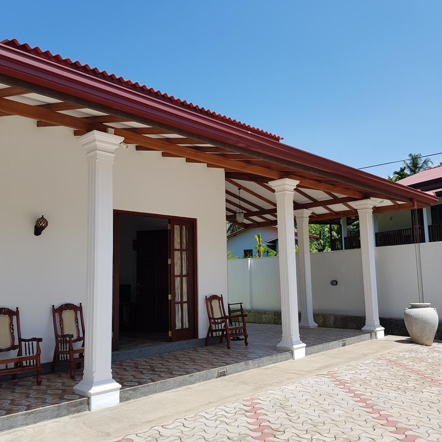 Sithi Villa Хиккадува Экстерьер фото