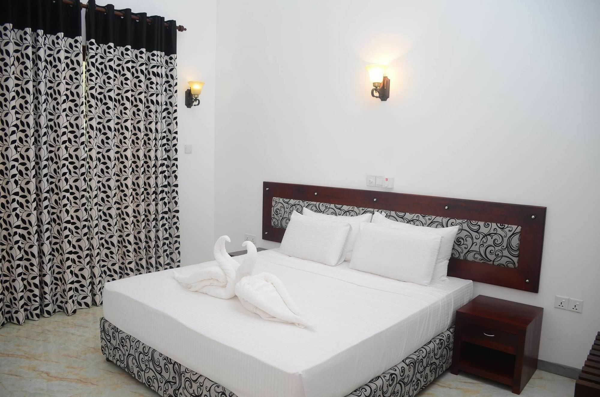 Sithi Villa Хиккадува Экстерьер фото